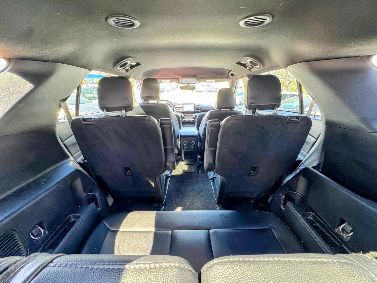2023 Ford Explorer ST Line Photo