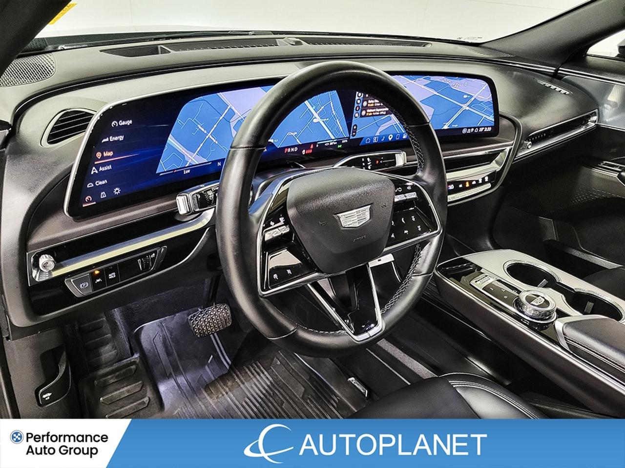 2024 Cadillac LYRIQ Tech AWD, Apple CarPlay, 494 Km Range (est) Photo