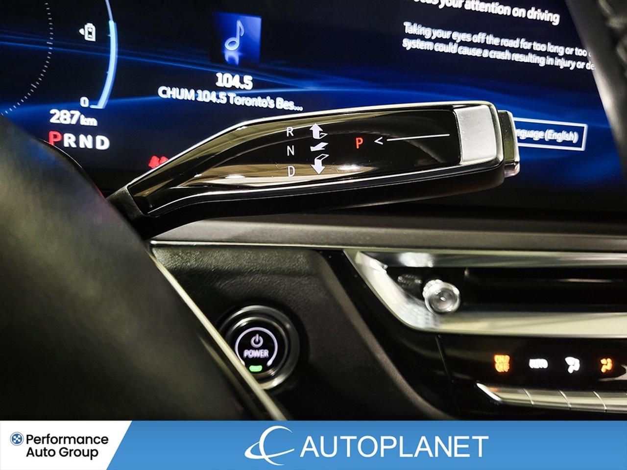 2024 Cadillac LYRIQ Tech AWD, Apple CarPlay, 494 Km Range (est) Photo
