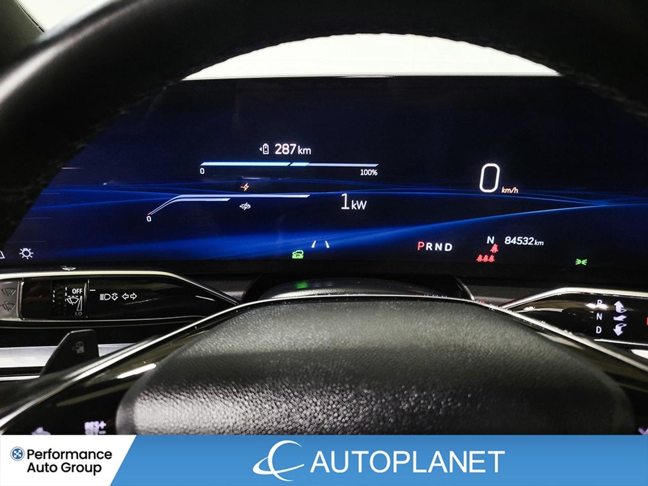 2024 Cadillac LYRIQ Tech AWD, Apple CarPlay, 494 Km Range (est) Photo