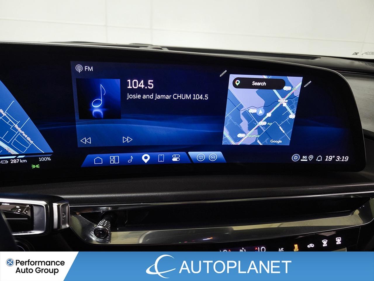2024 Cadillac LYRIQ Tech AWD, Apple CarPlay, 494 Km Range (est) Photo