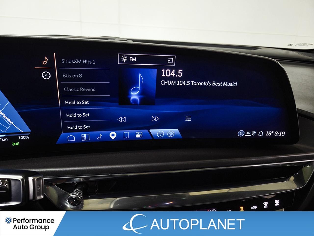 2024 Cadillac LYRIQ Tech AWD, Apple CarPlay, 494 Km Range (est) Photo
