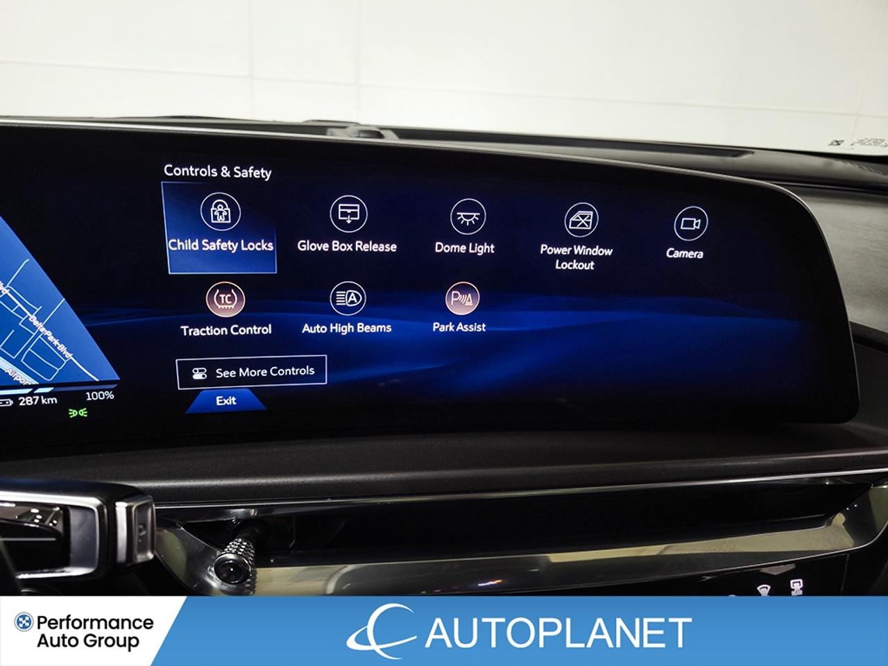 2024 Cadillac LYRIQ Tech AWD, Apple CarPlay, 494 Km Range (est) Photo