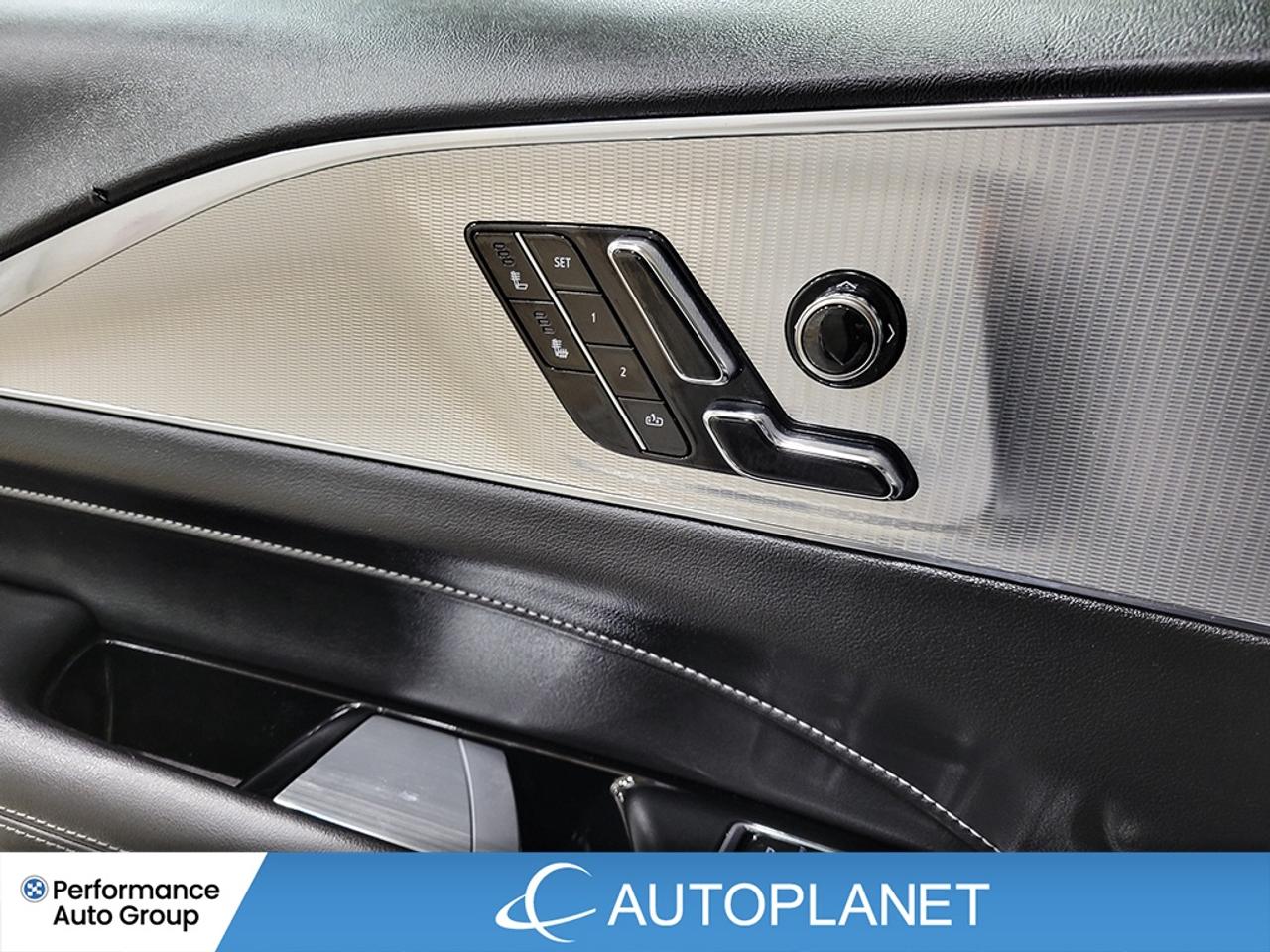 2024 Cadillac LYRIQ Tech AWD, Apple CarPlay, 494 Km Range (est) Photo