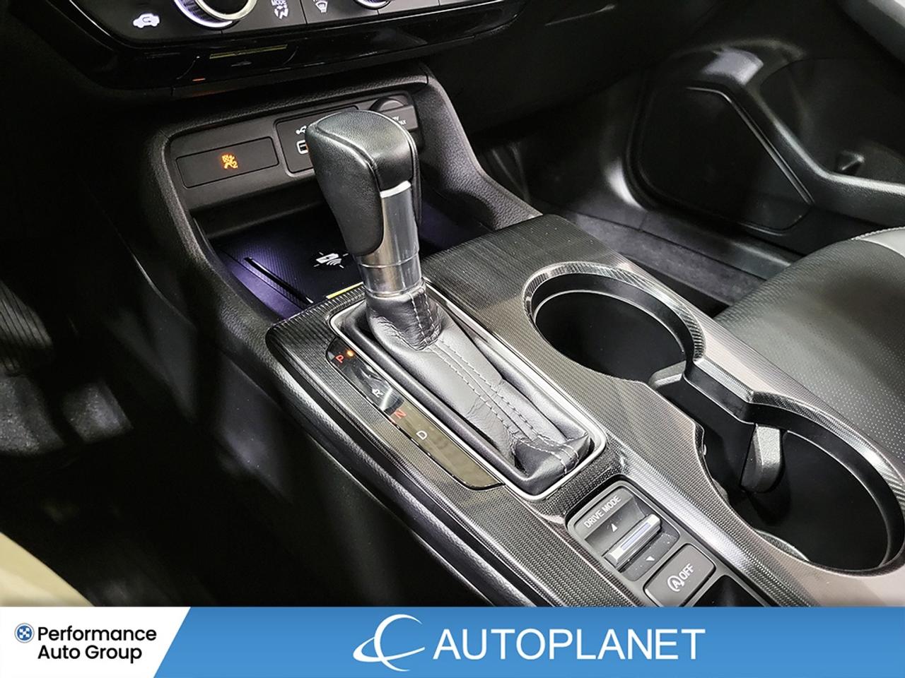 2022 Honda Civic Sedan Touring, Navi, Sunroof, Apple CarPlay, Back Up Cam Photo