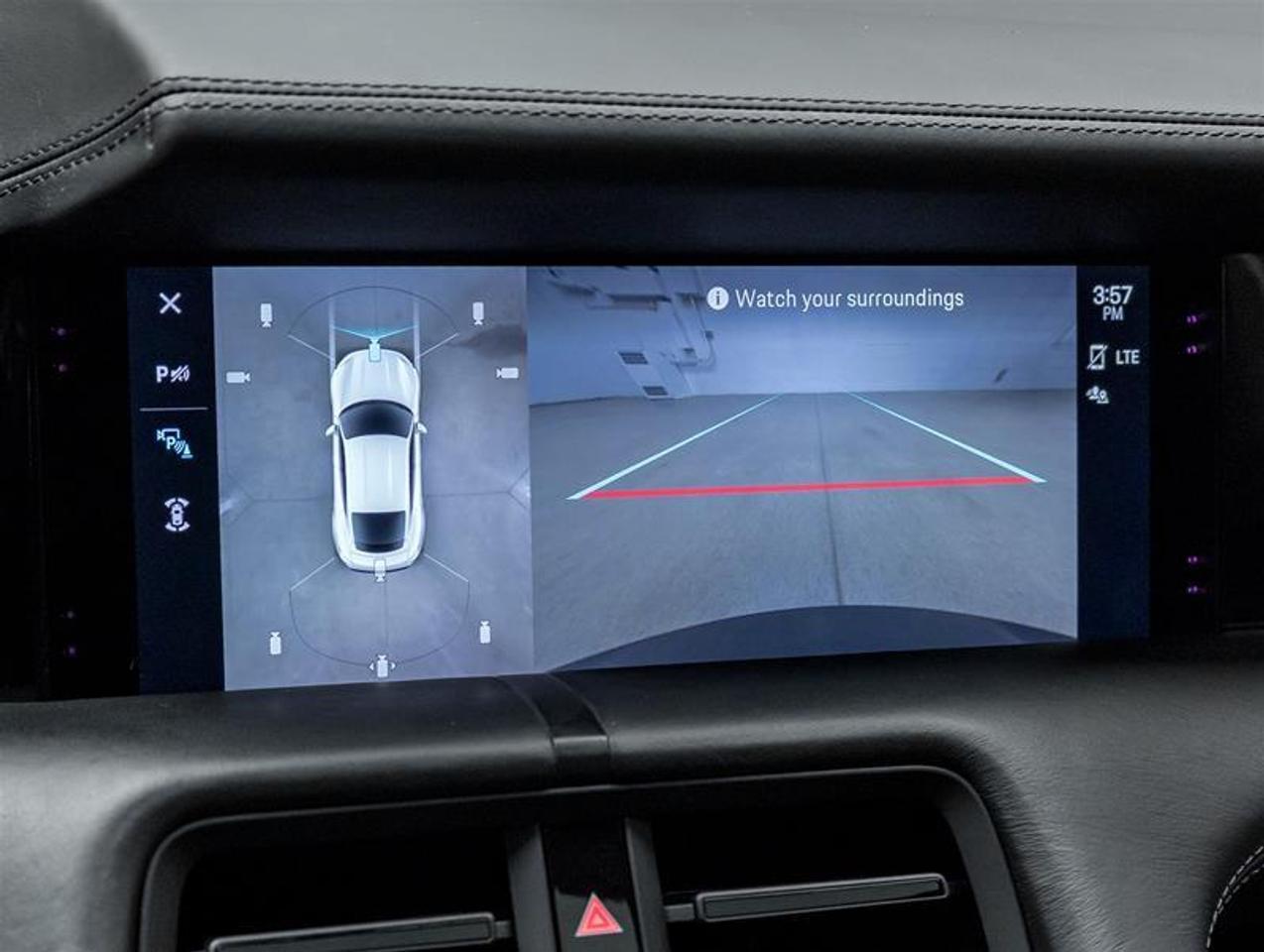 2020 Porsche Taycan  Photo