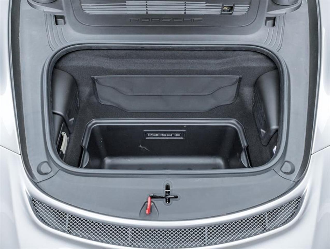2019 Porsche 911  Photo