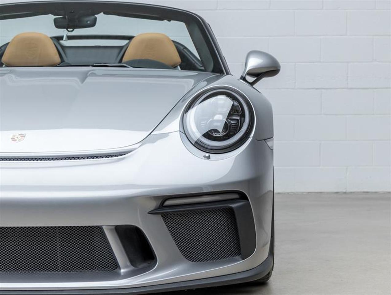 2019 Porsche 911  Photo