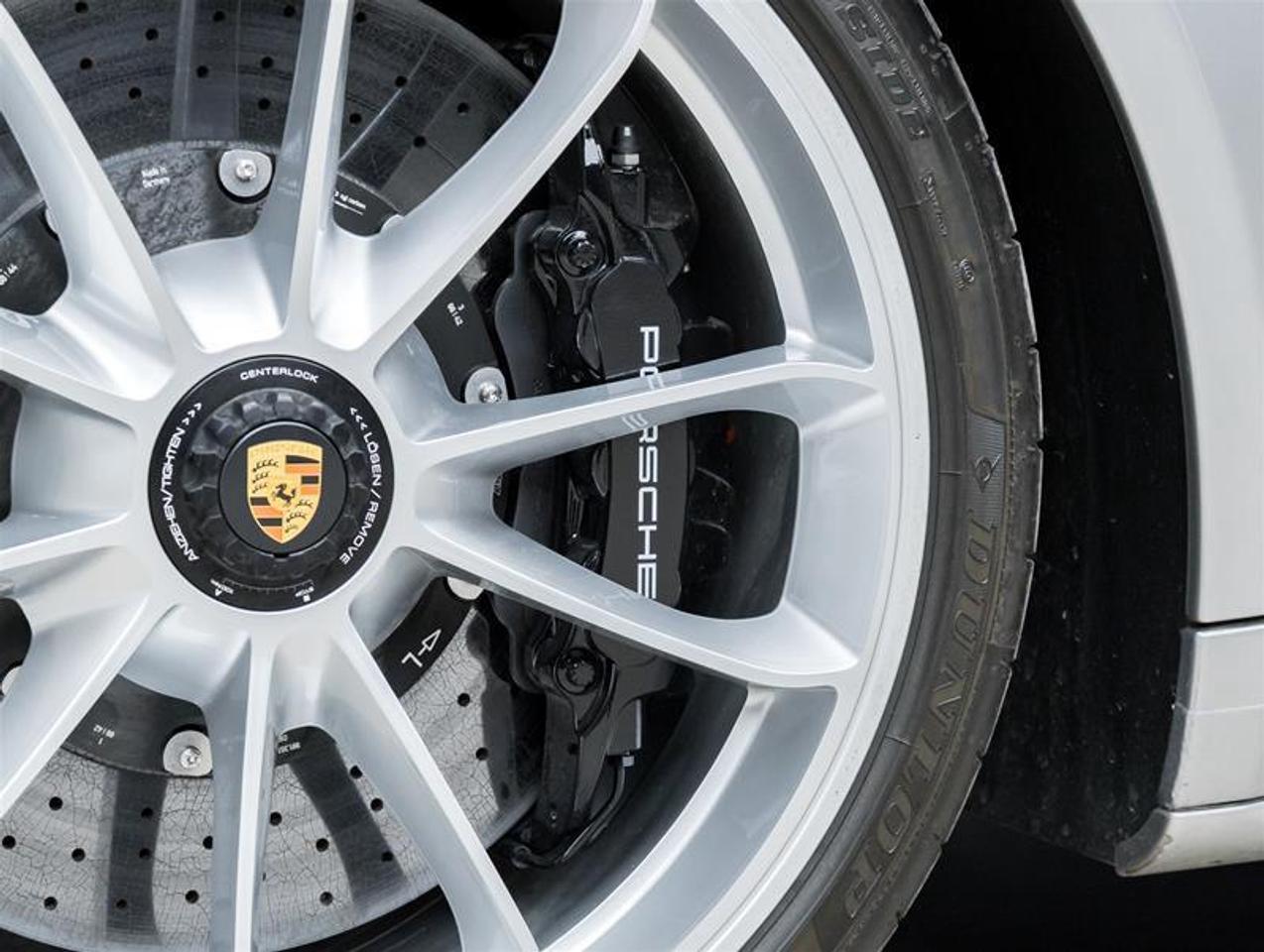 2019 Porsche 911  Photo