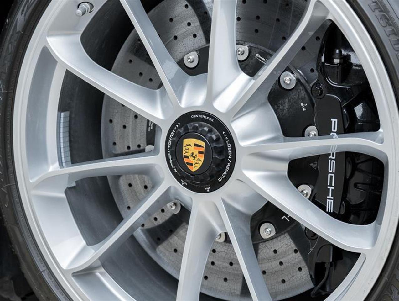 2019 Porsche 911  Photo