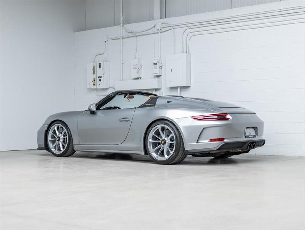 2019 Porsche 911  Photo