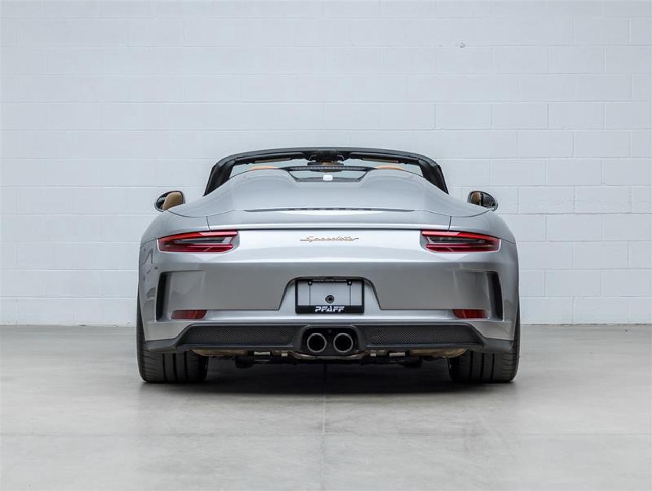 2019 Porsche 911  Photo