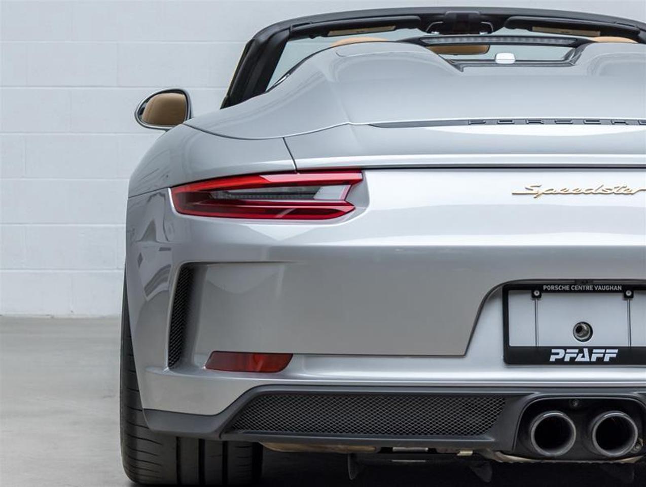 2019 Porsche 911  Photo