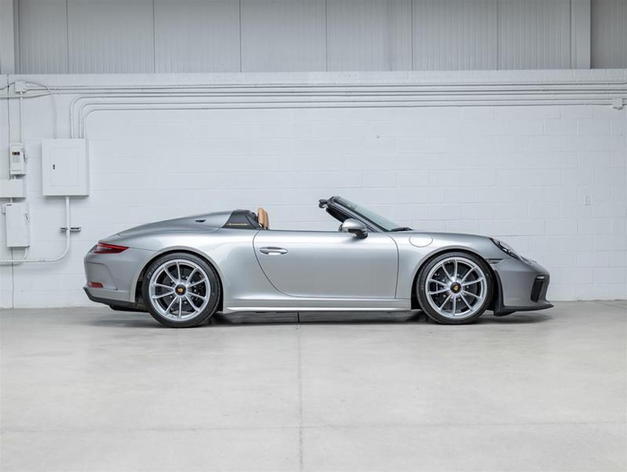 2019 Porsche 911  Photo
