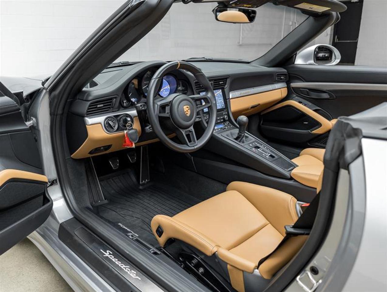 2019 Porsche 911  Photo