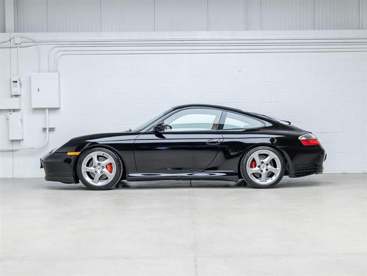 2003 Porsche 911  Photo