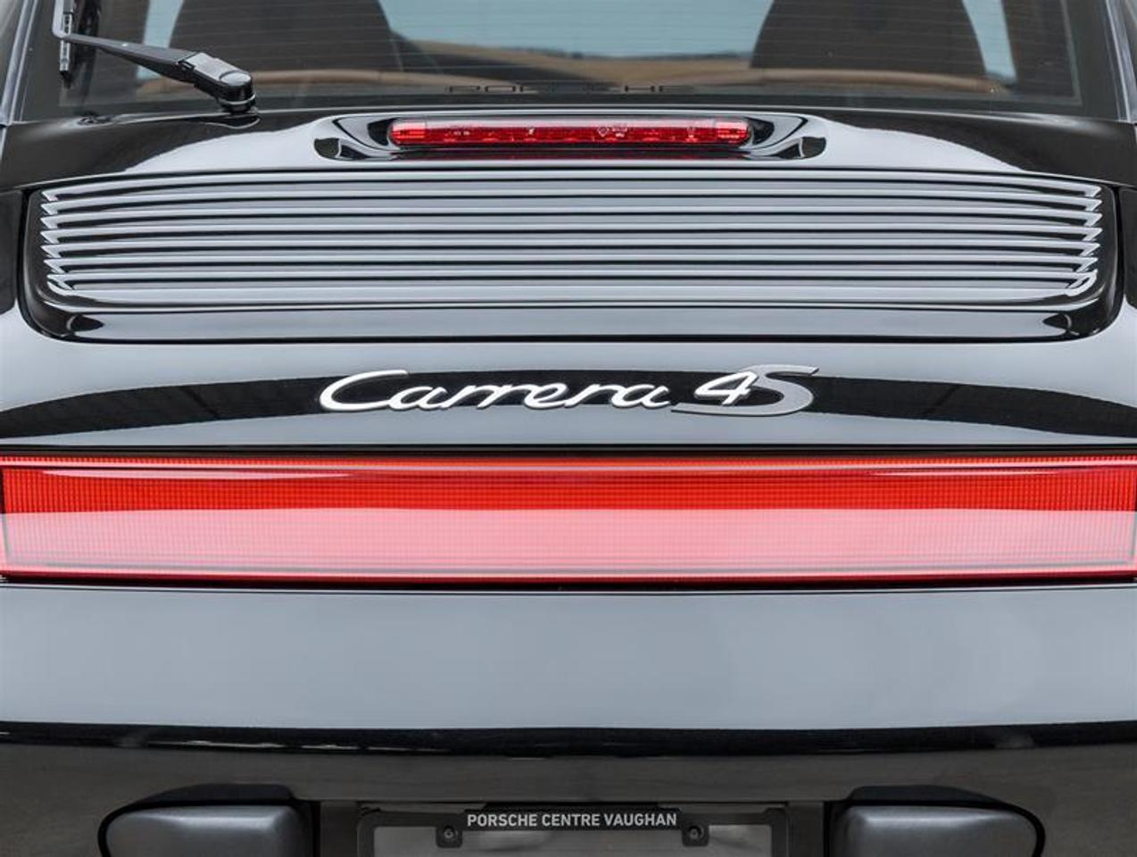 2003 Porsche 911  Photo
