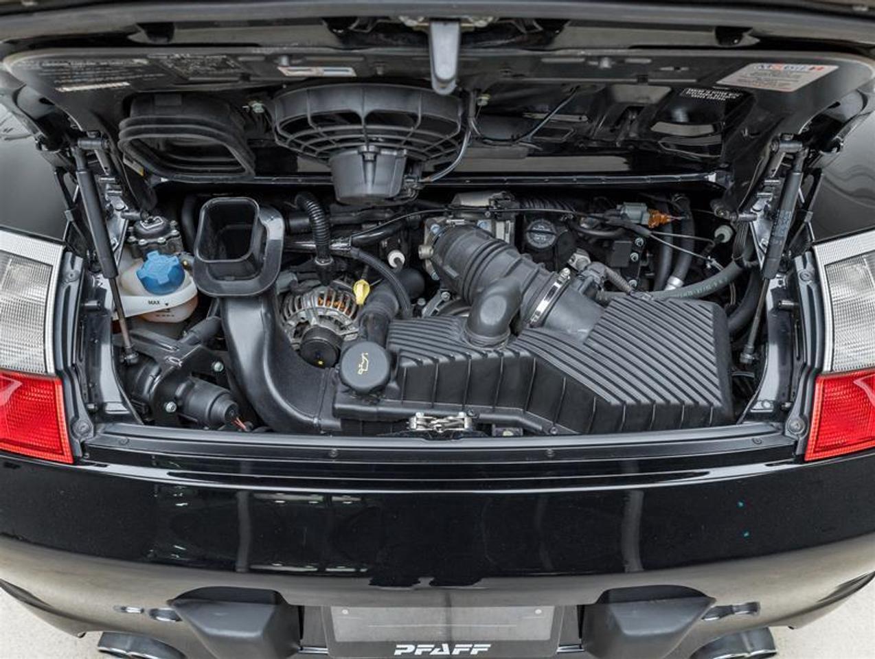 2003 Porsche 911  Photo