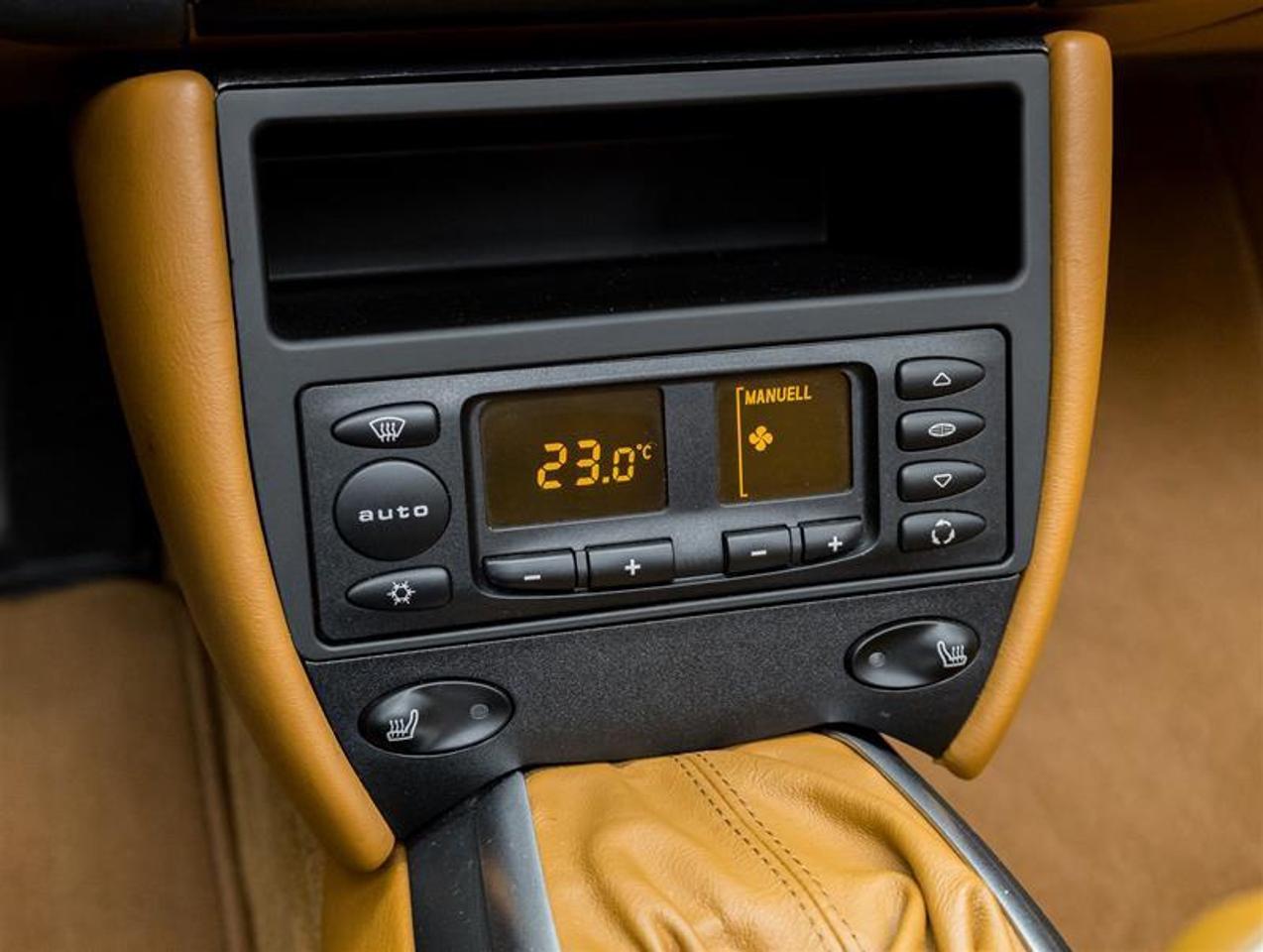 2003 Porsche 911  Photo