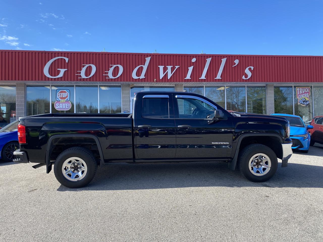 2018 GMC Sierra 1500 CLEAN CARFAX, ONLY 91 000 KMS, 4.3L! Photo