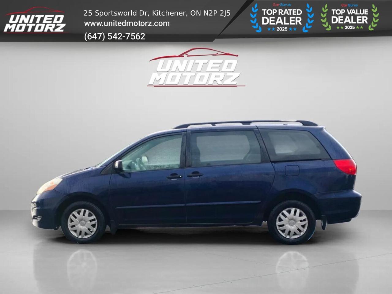 2006 Toyota Sienna CE Photo