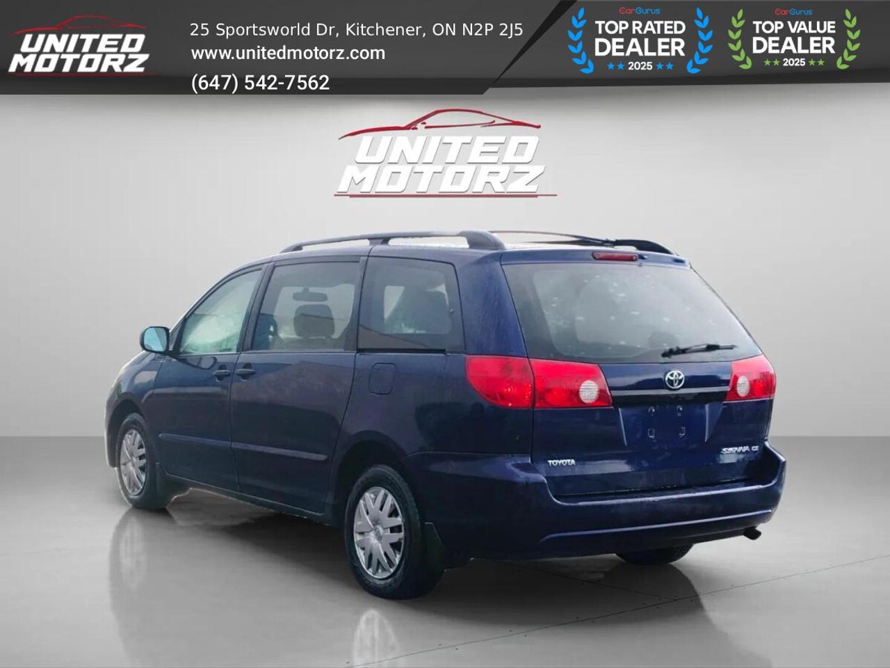 2006 Toyota Sienna CE Photo