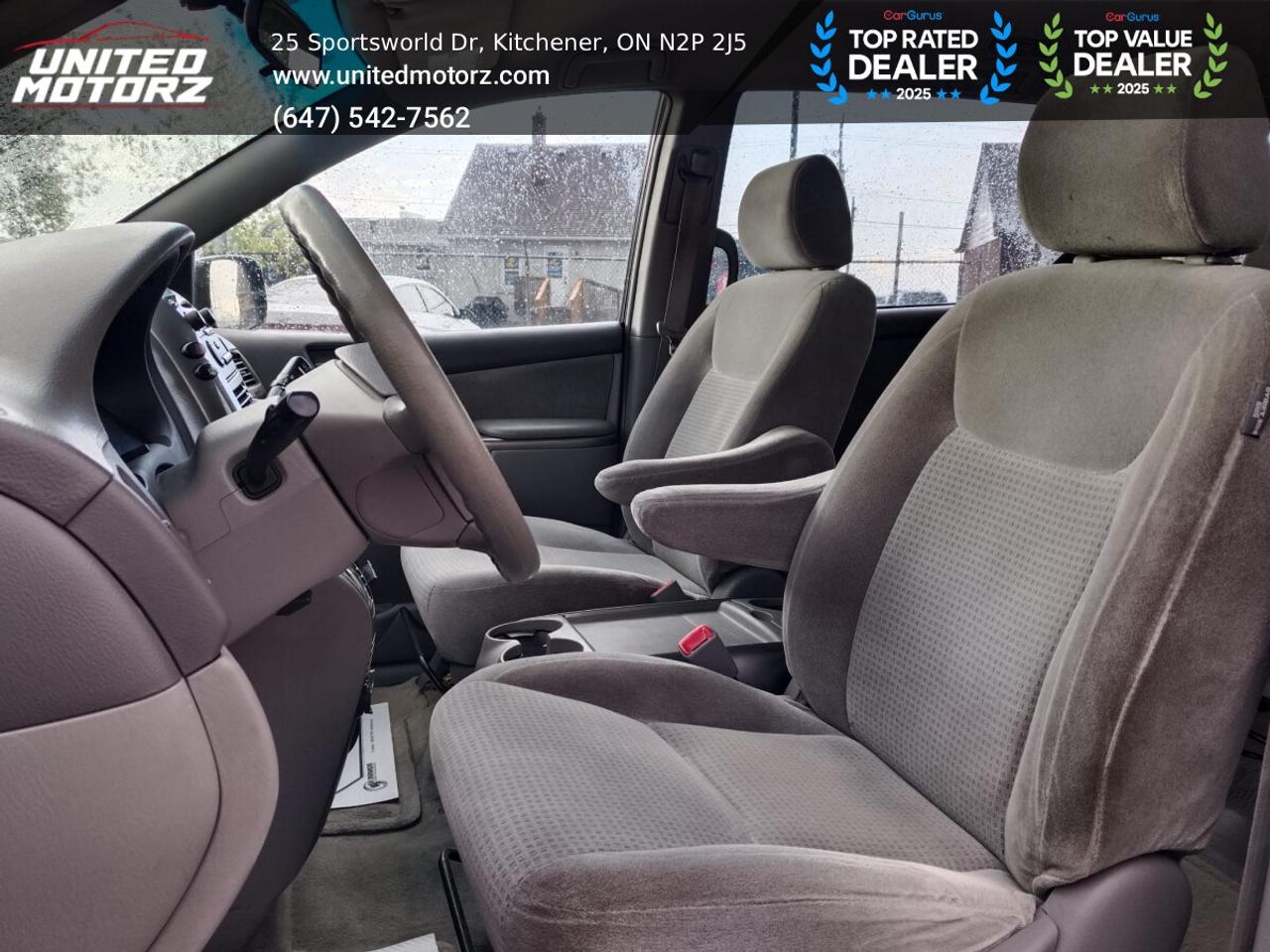 2006 Toyota Sienna CE Photo