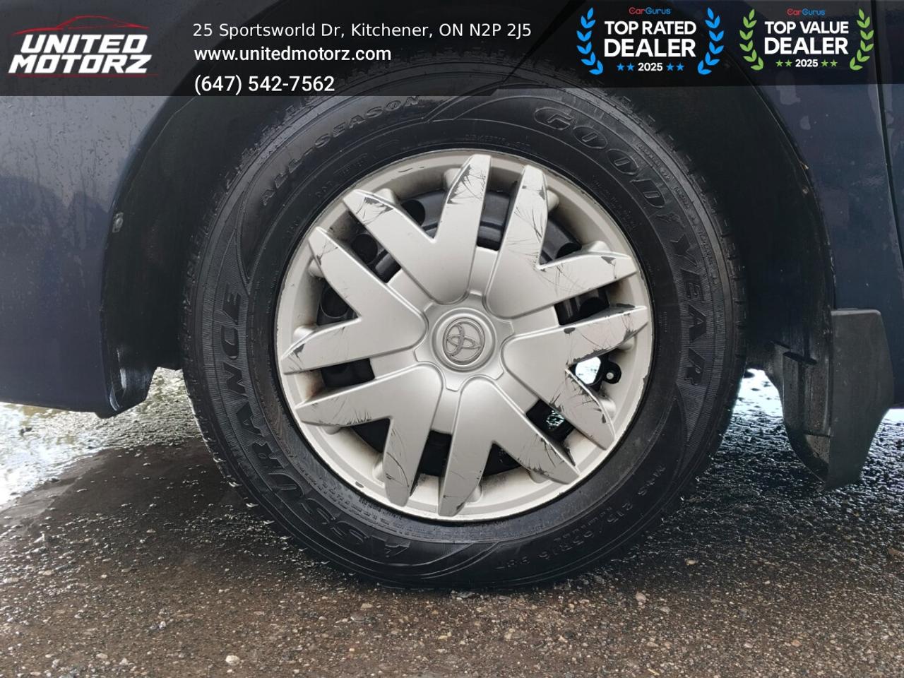 2006 Toyota Sienna CE Photo