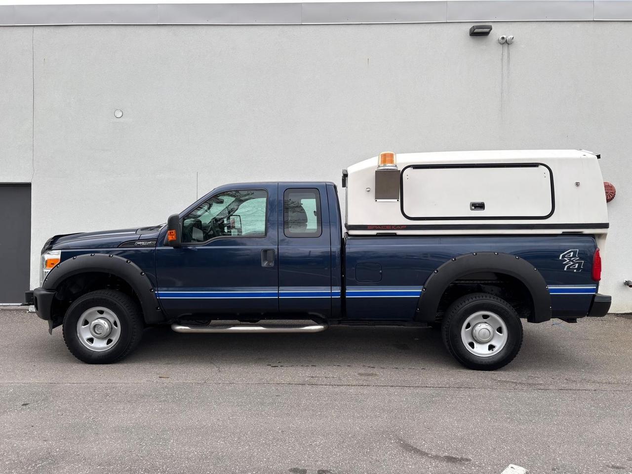 2014 Ford F-250 4WD SuperCab 8' LONG BOX-SPACE KAP-1 OWNER-GOVT! Photo