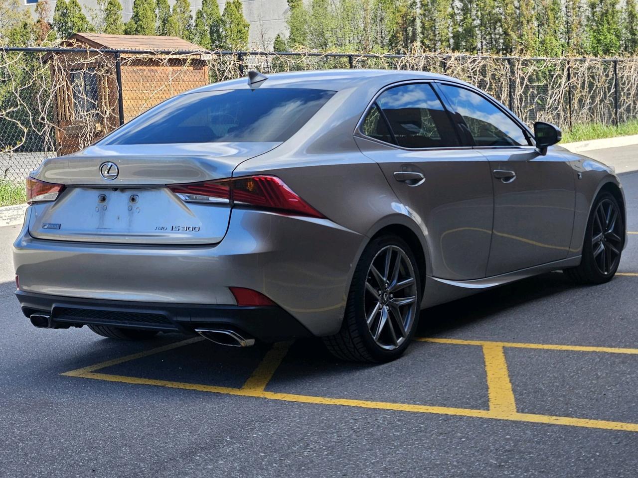 2017 Lexus IS AWD, Nav, Camera Photo2