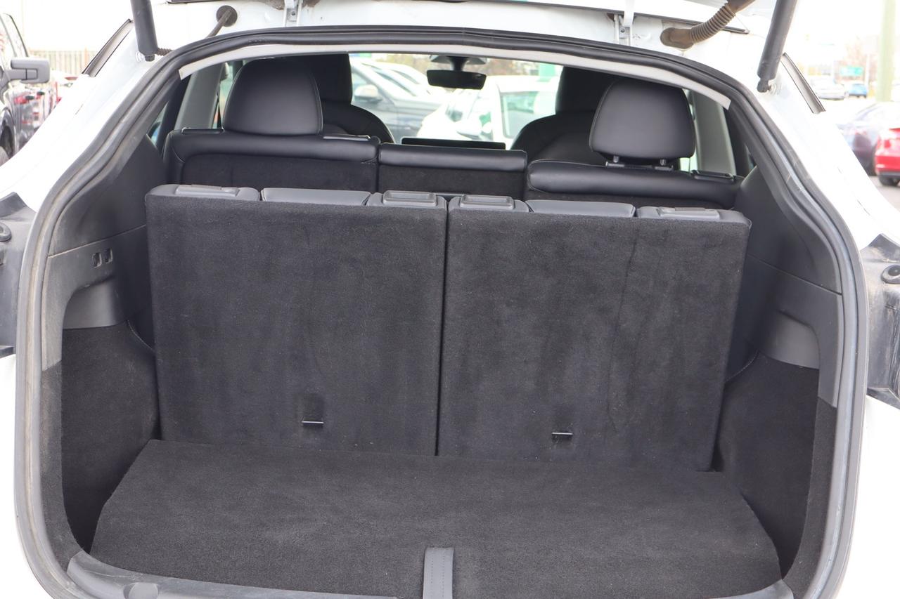2022 Tesla Model Y Long Range AWD   No Accident   7 Passenger   Clean Photo