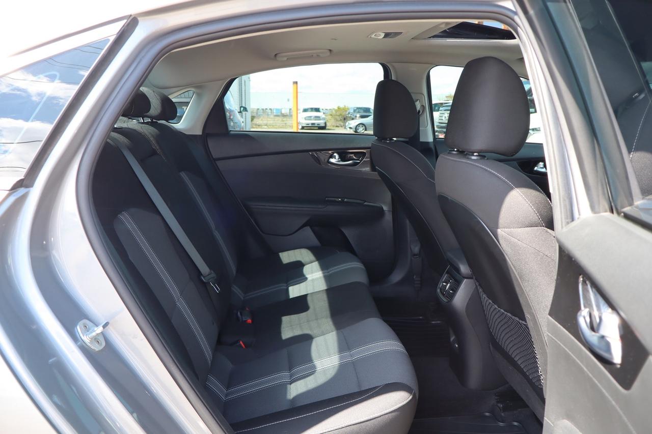 2023 Kia Forte EX   NO ACCIDENT   CLEAN CARFAX   ONE OWNER Photo