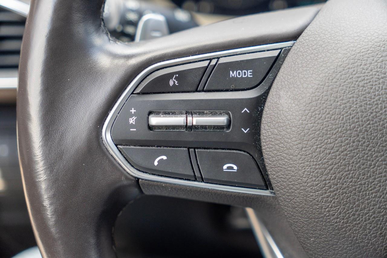 2021 Hyundai Santa Fe Hybrid Luxury AWD Photo
