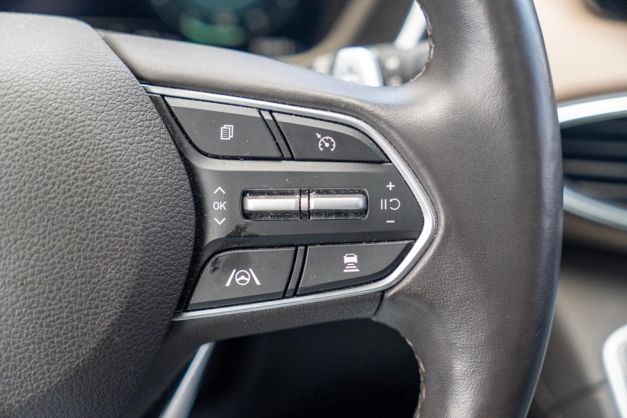 2021 Hyundai Santa Fe Hybrid Luxury AWD Photo