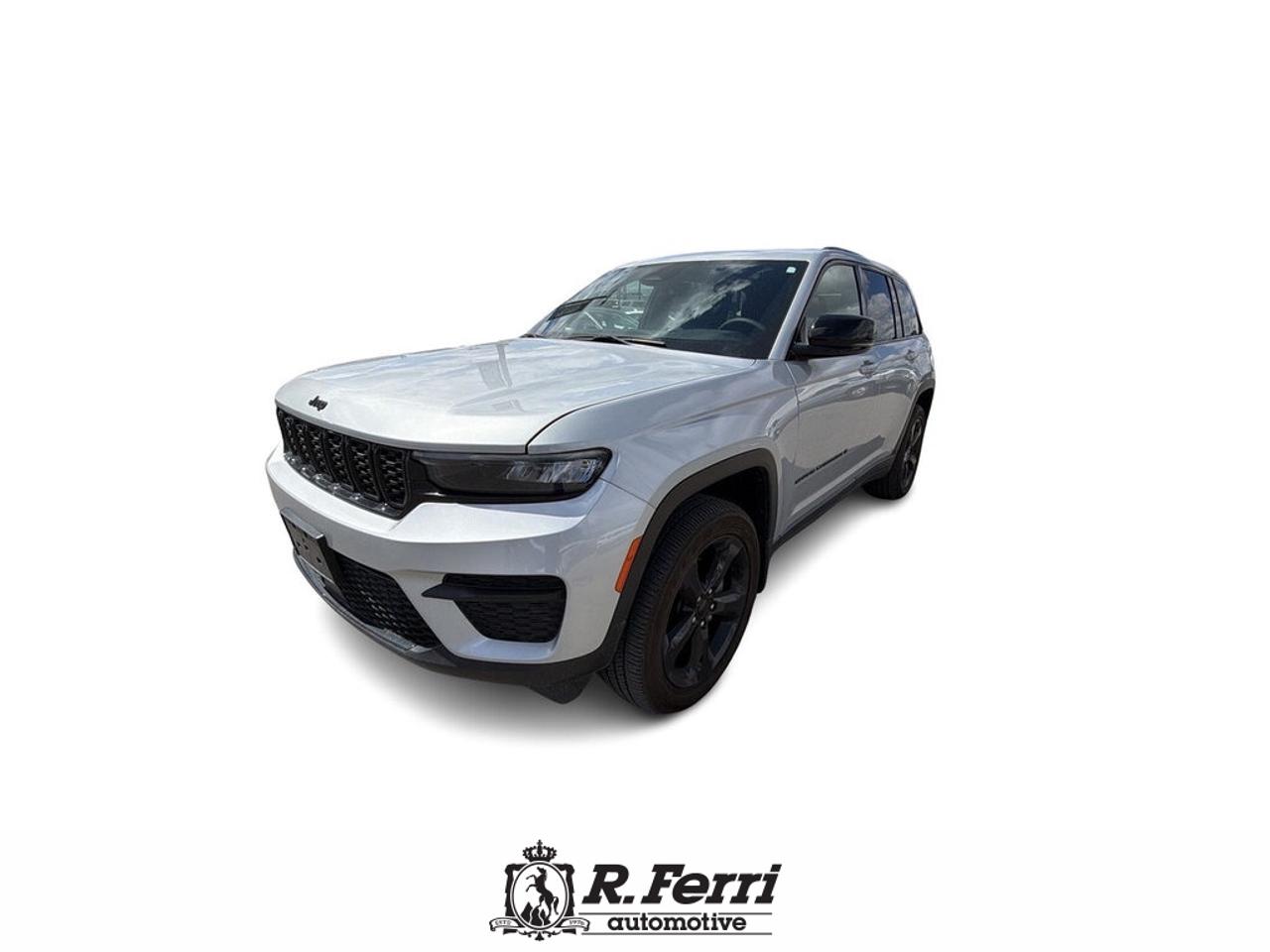 2024 Jeep Grand Cherokee Laredo 4dr 4x4 Photo