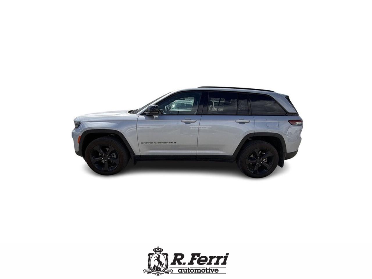 2024 Jeep Grand Cherokee Laredo 4dr 4x4 Photo
