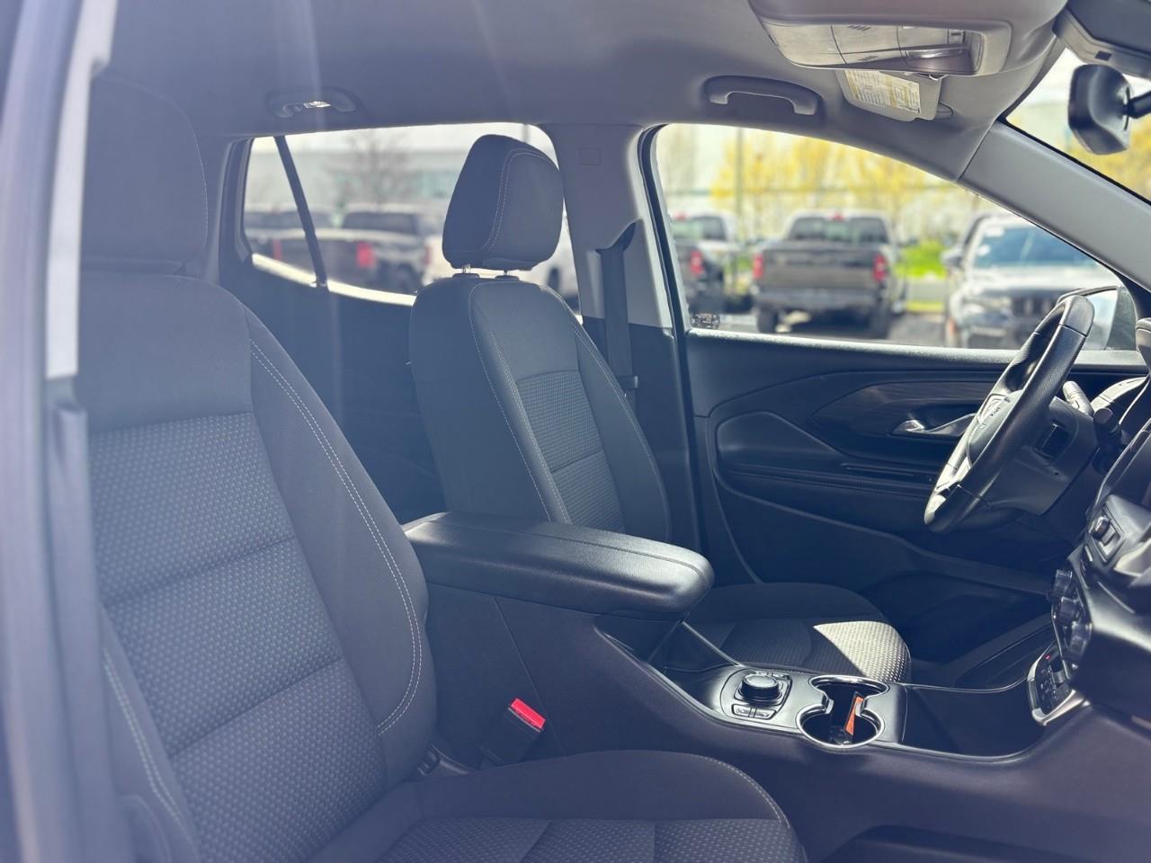 2023 GMC Terrain SLE All-wheel Drive Photo