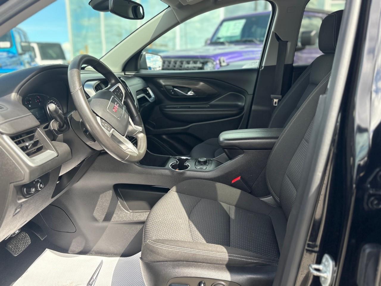 2023 GMC Terrain SLE All-wheel Drive Photo