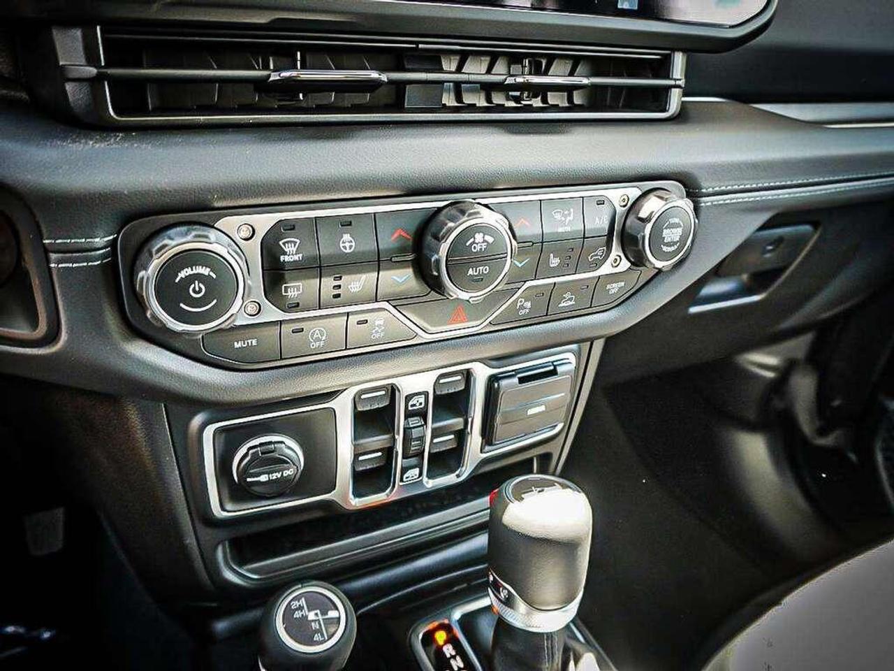 2026 Jeep Wrangler  Photo
