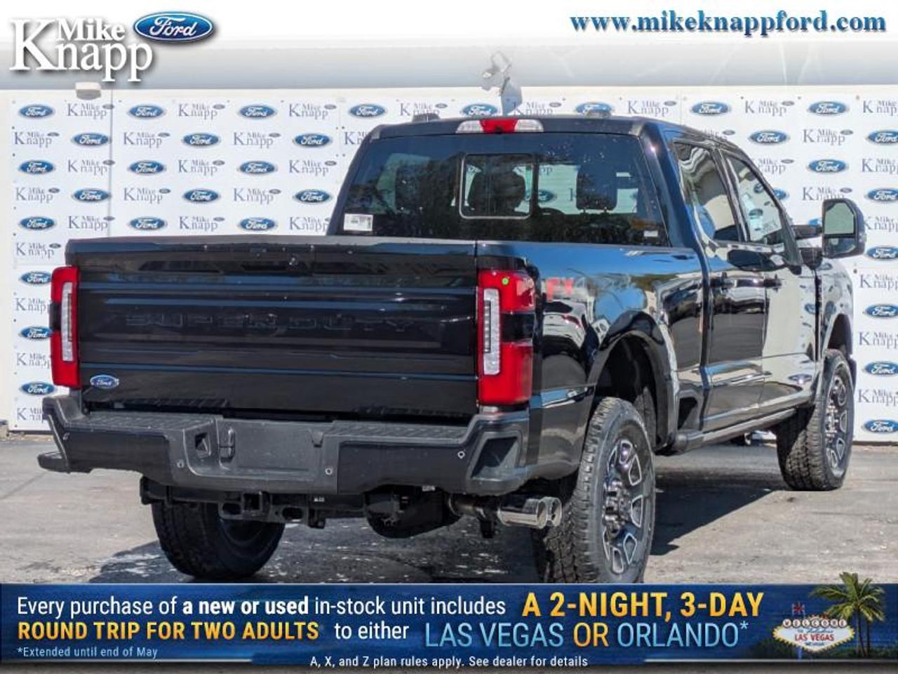2026 Ford F-350 Super Duty Platinum Photo