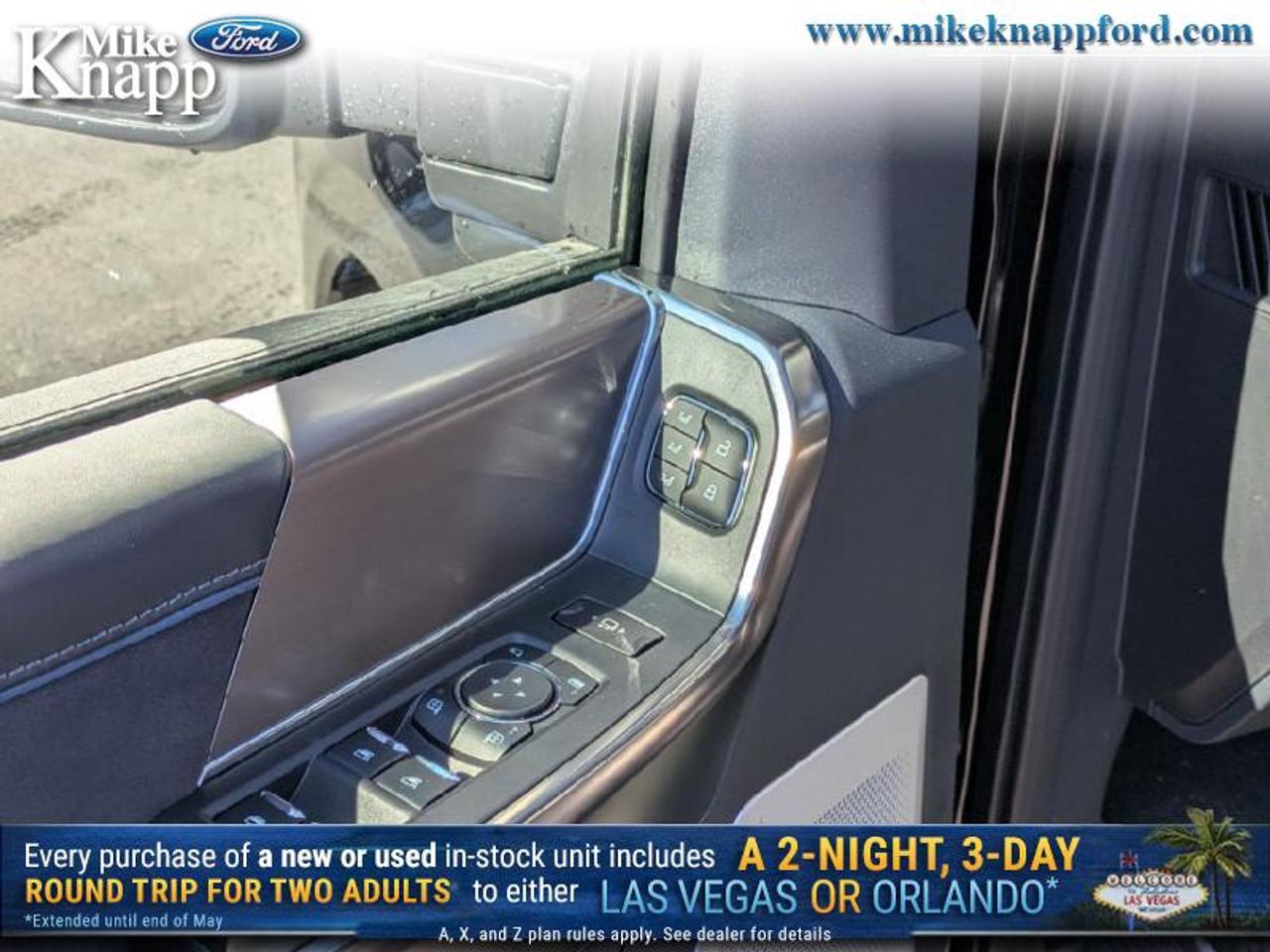 2026 Ford F-350 Super Duty Platinum Photo