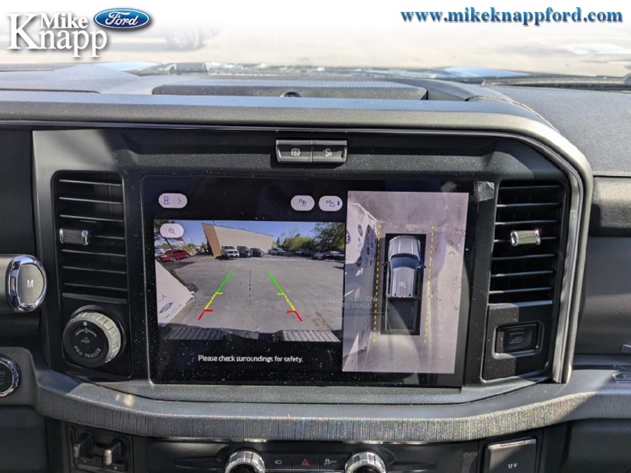 2026 Ford F-350 Super Duty Platinum Photo