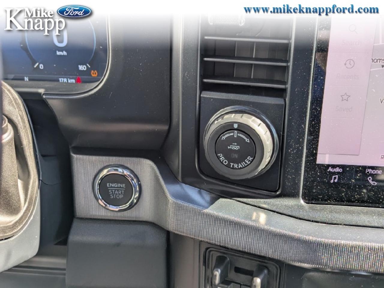 2026 Ford F-350 Super Duty Platinum Photo