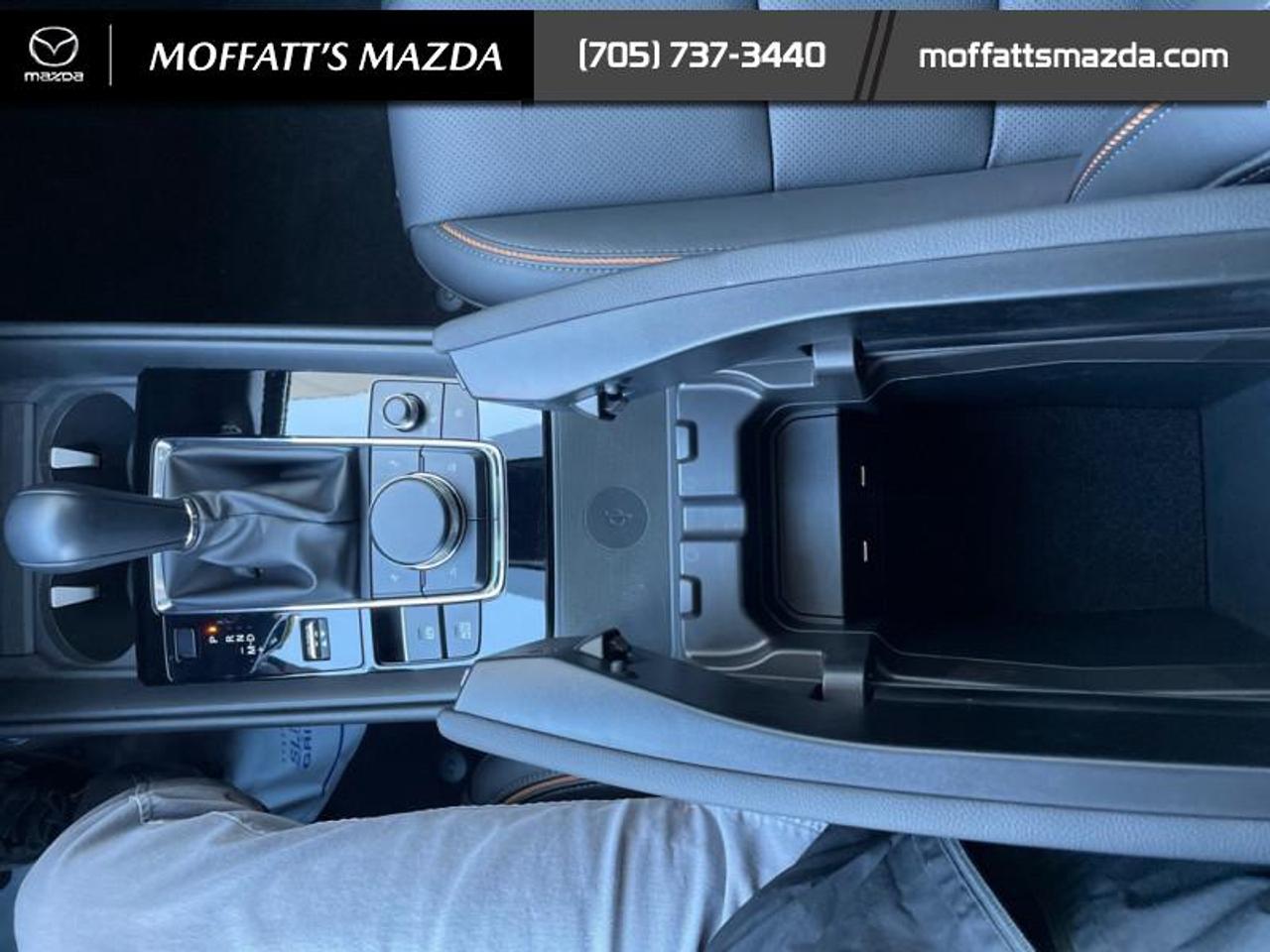 2025 Mazda CX-50 GT Photo