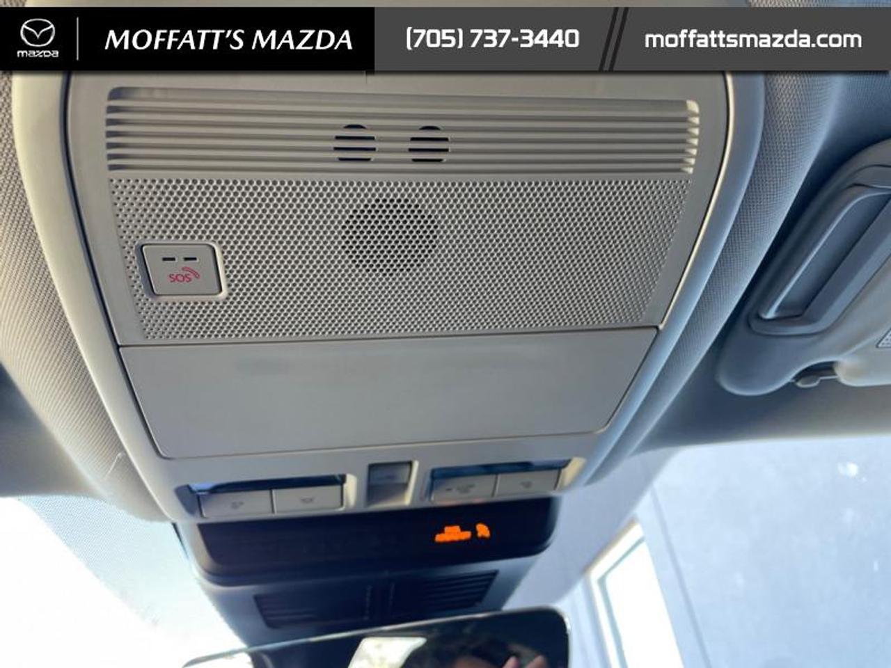 2025 Mazda CX-50 GT Photo