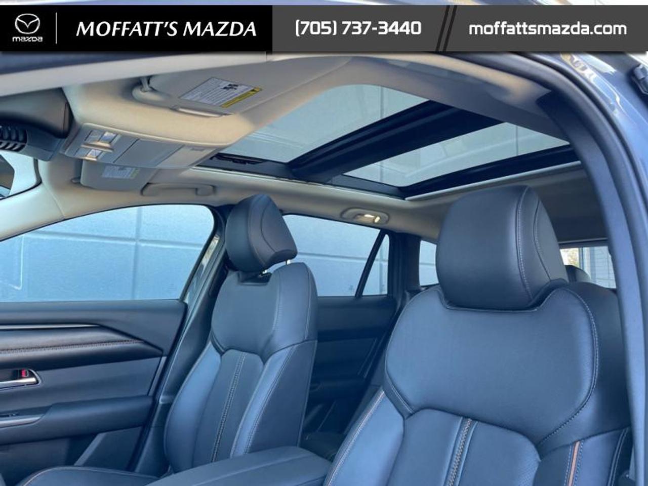 2025 Mazda CX-50 GT Photo