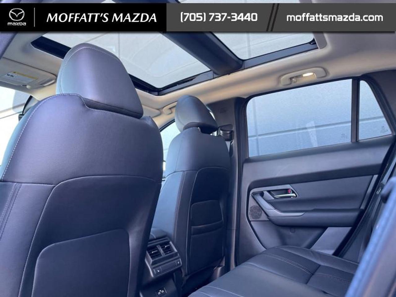 2025 Mazda CX-50 GT Photo