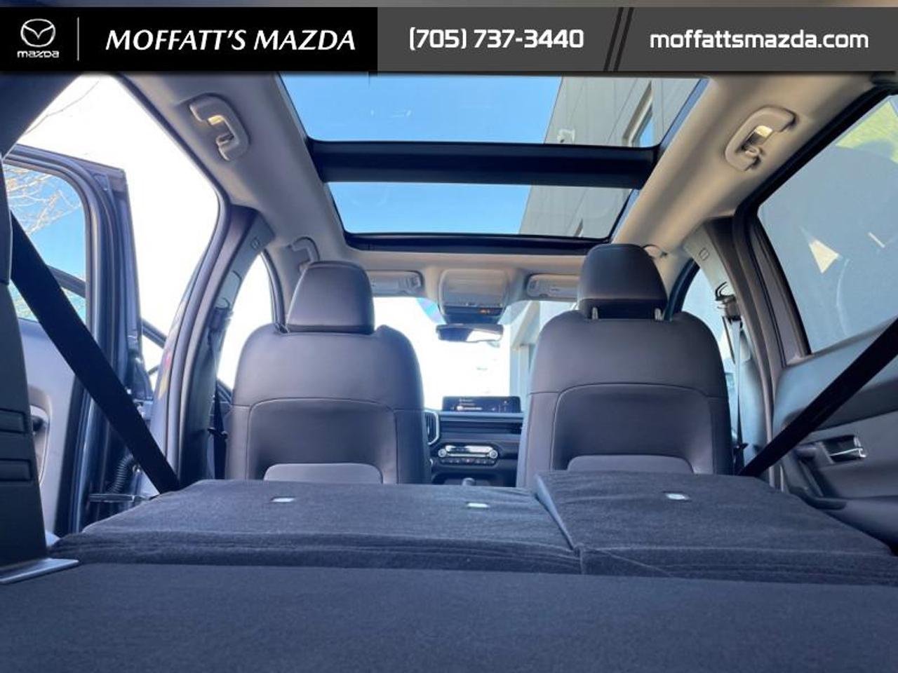 2025 Mazda CX-50 GT Photo