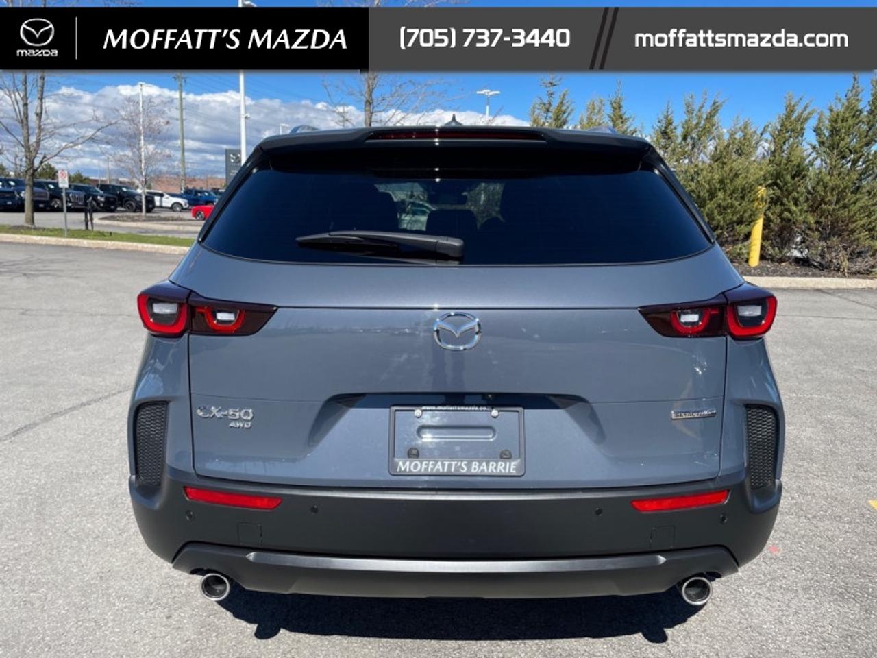 2025 Mazda CX-50 GT Photo4