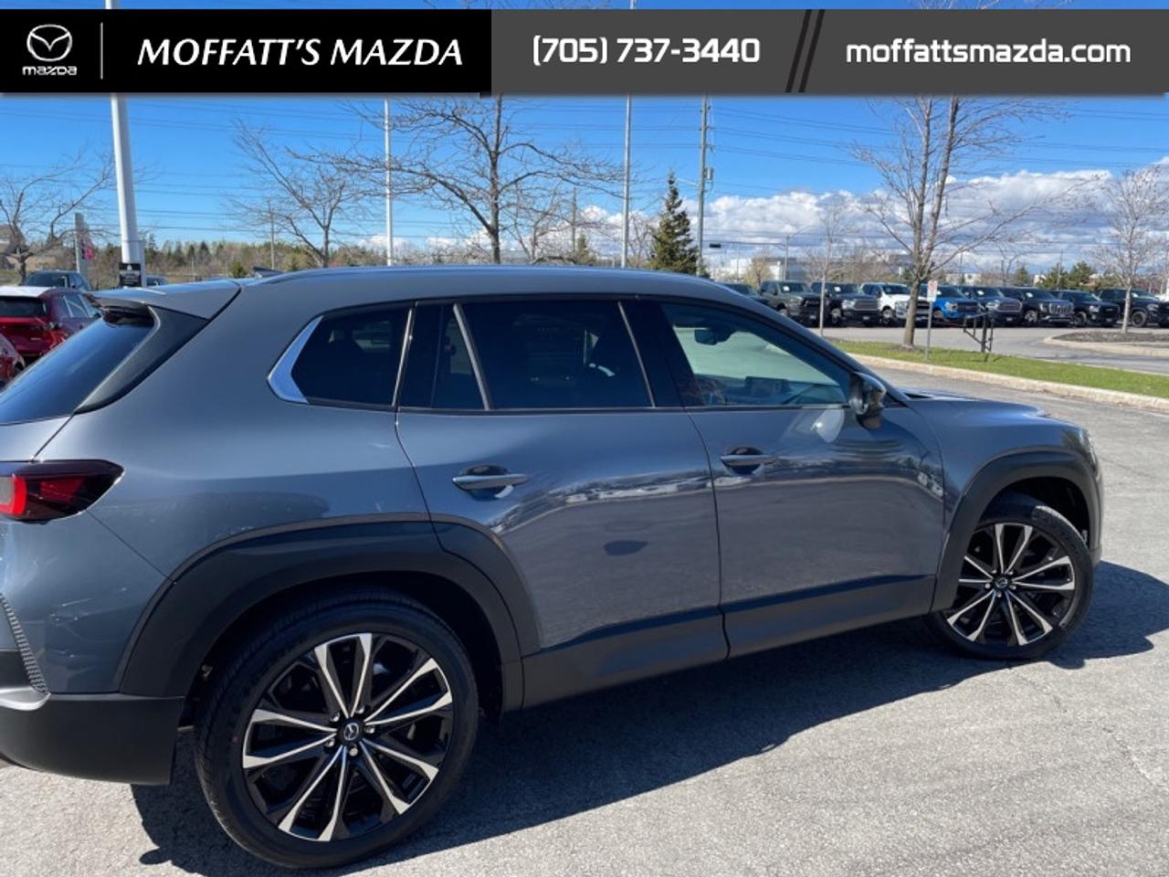 2025 Mazda CX-50 GT Photo